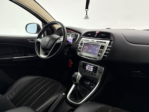 Lancia Delta 1.4-16V Oro | Clima | Cruise | Navi | Parkeersensoren | NAP