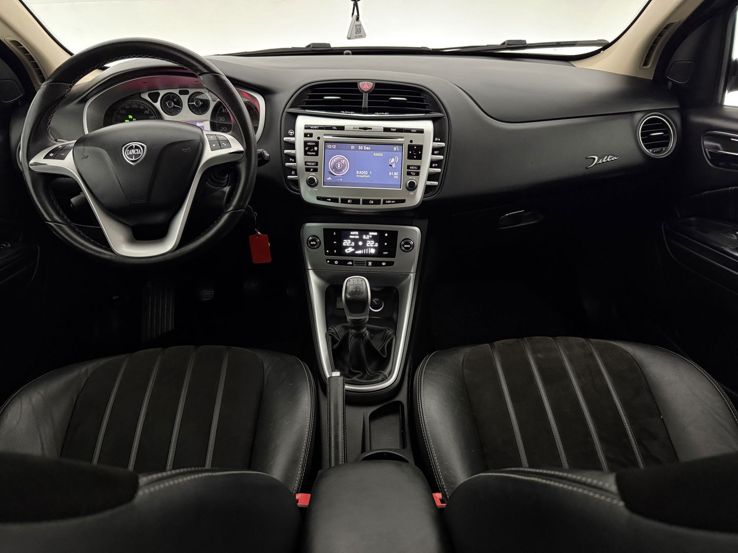 Lancia Delta 1.4-16V Oro | Clima | Cruise | Navi | Parkeersensoren | NAP