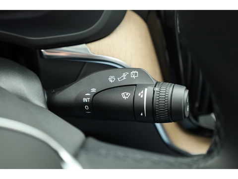 Volvo XC60 2.0 T8 Plug-in hybrid AWD Ultra Dark "Forest Lake" | Facelift | Memory | Pano | Luchtvering | Massage | Bowers & Wilkins