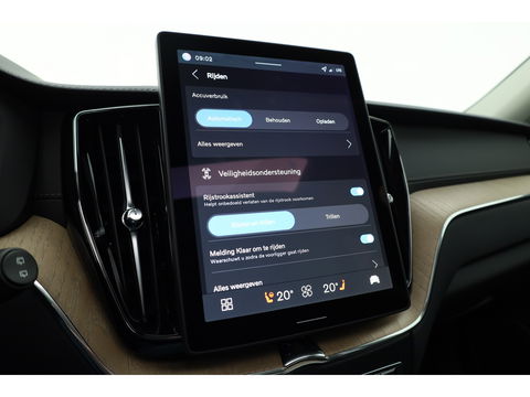 Volvo XC60 2.0 T8 Plug-in hybrid AWD Ultra Dark "Forest Lake" | Facelift | Memory | Pano | Luchtvering | Massage | Bowers & Wilkins