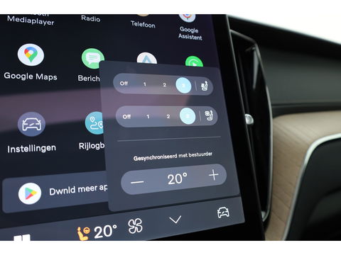 Volvo XC60 2.0 T8 Plug-in hybrid AWD Ultra Dark "Forest Lake" | Facelift | Memory | Pano | Luchtvering | Massage | Bowers & Wilkins