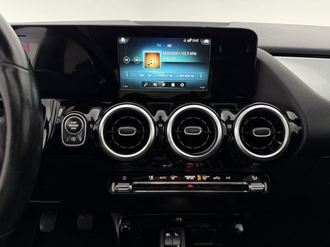 Mercedes-Benz B-Klasse 200 | Pano | Virtual | Stoelverw. | Camera | Cruise | LED