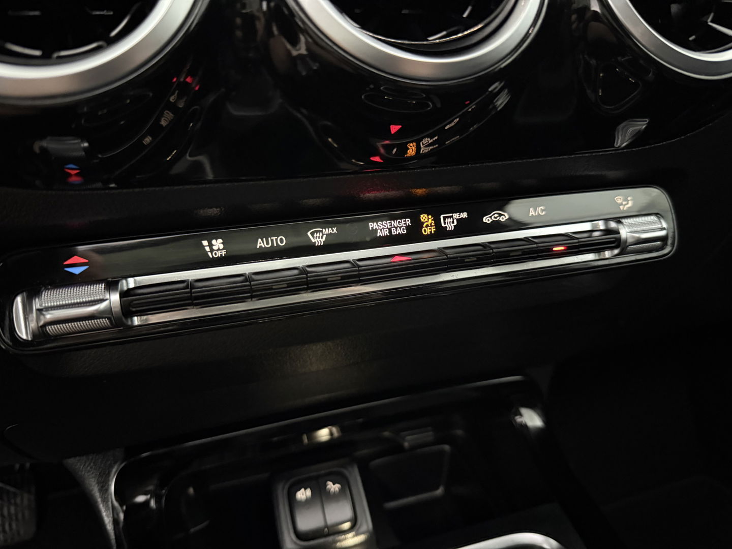 Mercedes-Benz B-Klasse 200 | Pano | Virtual | Stoelverw. | Camera | Cruise | LED