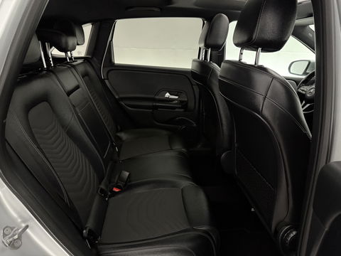 Mercedes-Benz B-Klasse 200 | Pano | Virtual | Stoelverw. | Camera | Cruise | LED