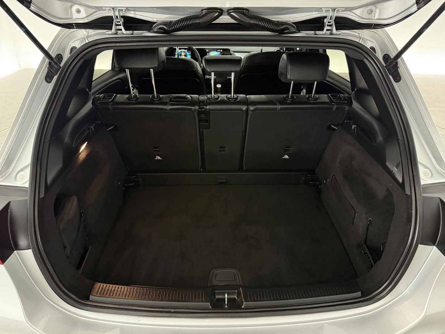 Mercedes-Benz B-Klasse 200 | Pano | Virtual | Stoelverw. | Camera | Cruise | LED