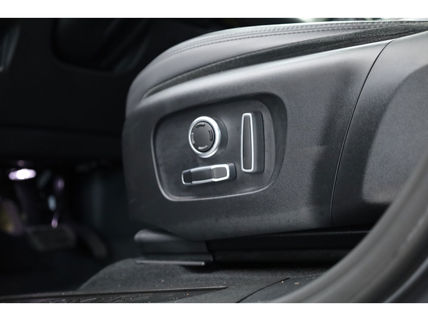 Land Rover Range Rover Evoque 1.5 P300e AWD S | 360cam | Winter Pack | Adapt. Cruise | Dodehoekdet. | Leder