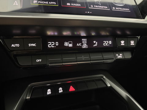 Audi A3 30TFSI S-Line | Virtual | Carplay | Stoelverw. | Navi | Parkeersens. | NAP