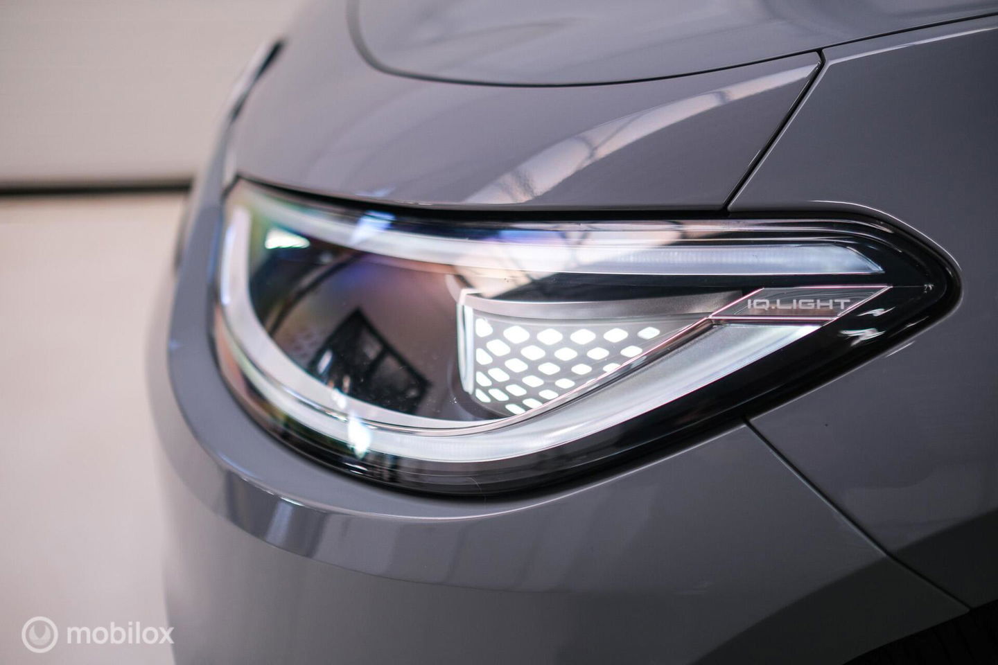 Volkswagen ID.3 Business 58 kWh PRO | Panorama | Trekhaak | Stoel + stuurwiel verwarming | vol opties | Rijklaarprijs |