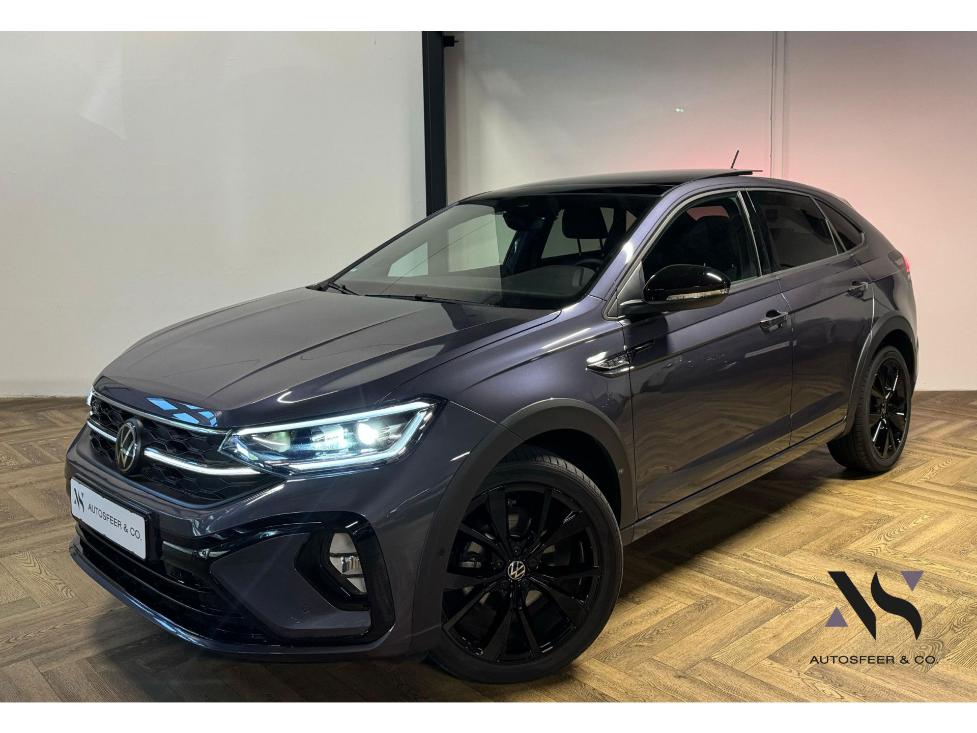 Volkswagen Taigo 1.5 TSI R-Line PANO KEYLESS CAM BEATS'