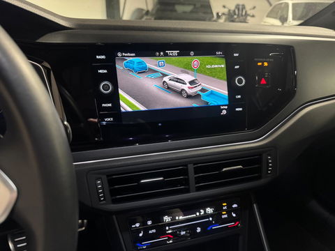 Volkswagen Taigo 1.5 TSI R-Line PANO KEYLESS CAM BEATS'