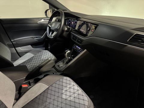 Volkswagen Taigo 1.5 TSI R-Line PANO KEYLESS CAM BEATS'