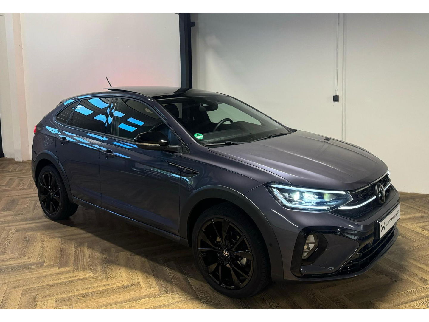 Volkswagen Taigo 1.5 TSI R-Line PANO KEYLESS CAM BEATS'