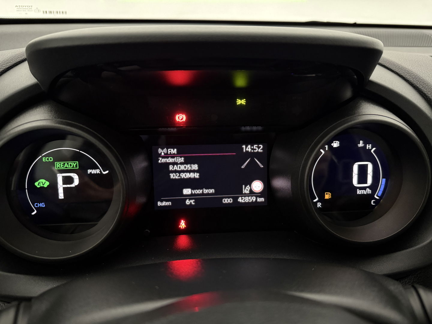 Toyota Yaris 1.5 Hybrid Dynamic | Camera | Carplay | Cruise | LED | NAP