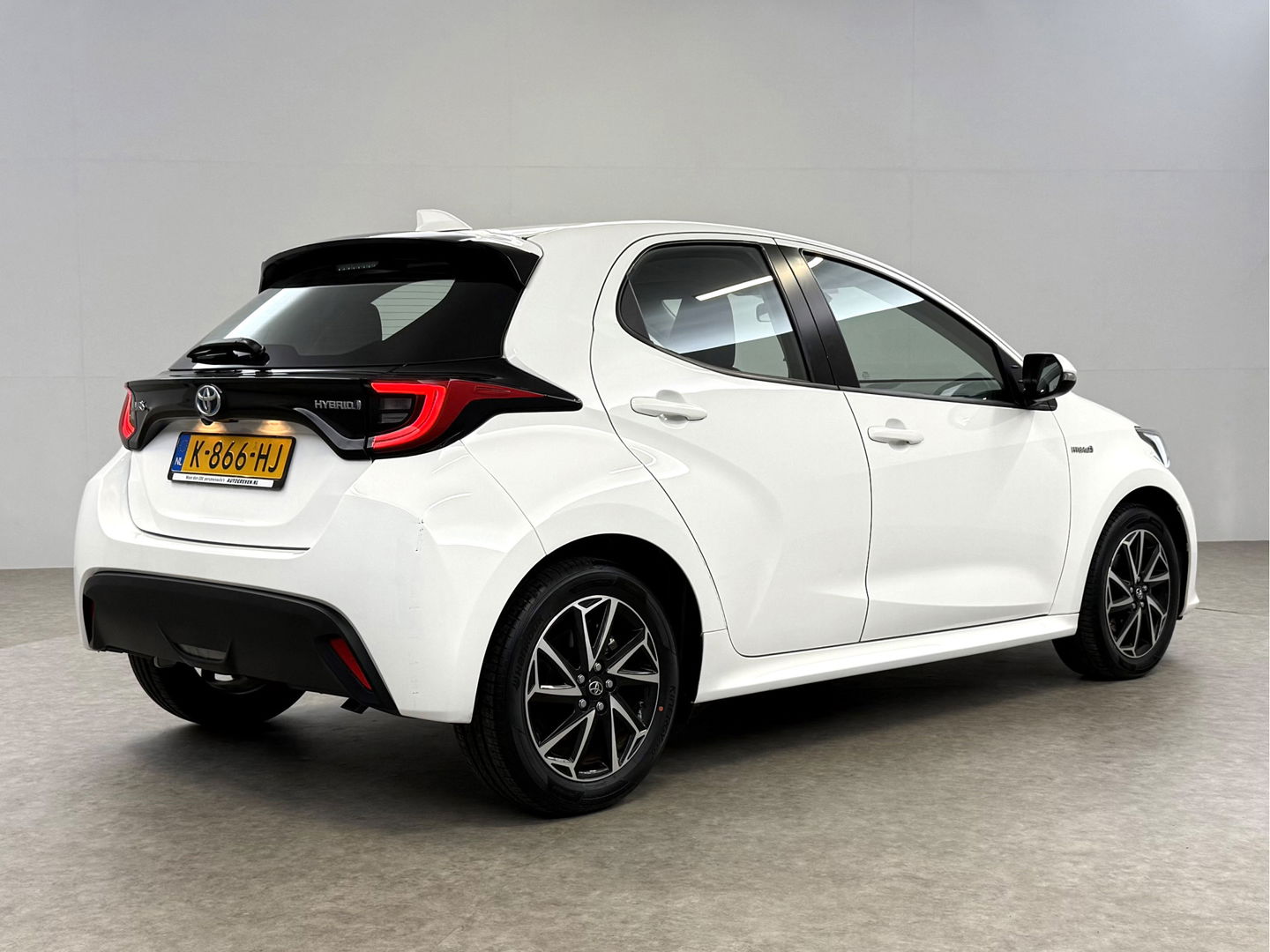 Toyota Yaris 1.5 Hybrid Dynamic | Camera | Carplay | Cruise | LED | NAP