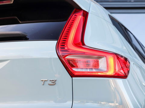 Volvo XC40 1.5 T3 Inscription 156PK | Leder