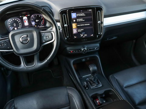 Volvo XC40 1.5 T3 Inscription 156PK | Leder