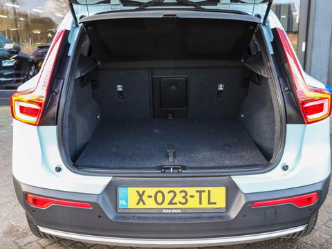 Volvo XC40 1.5 T3 Inscription 156PK | Leder