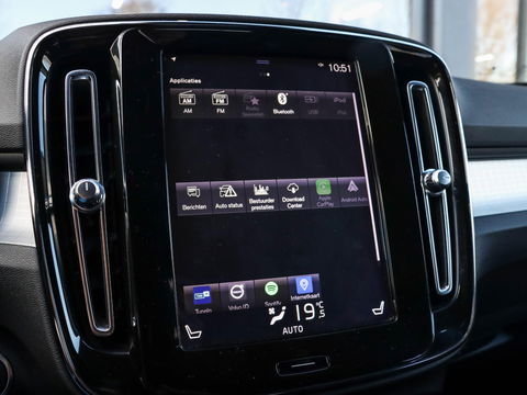 Volvo XC40 1.5 T3 Inscription 156PK | Leder