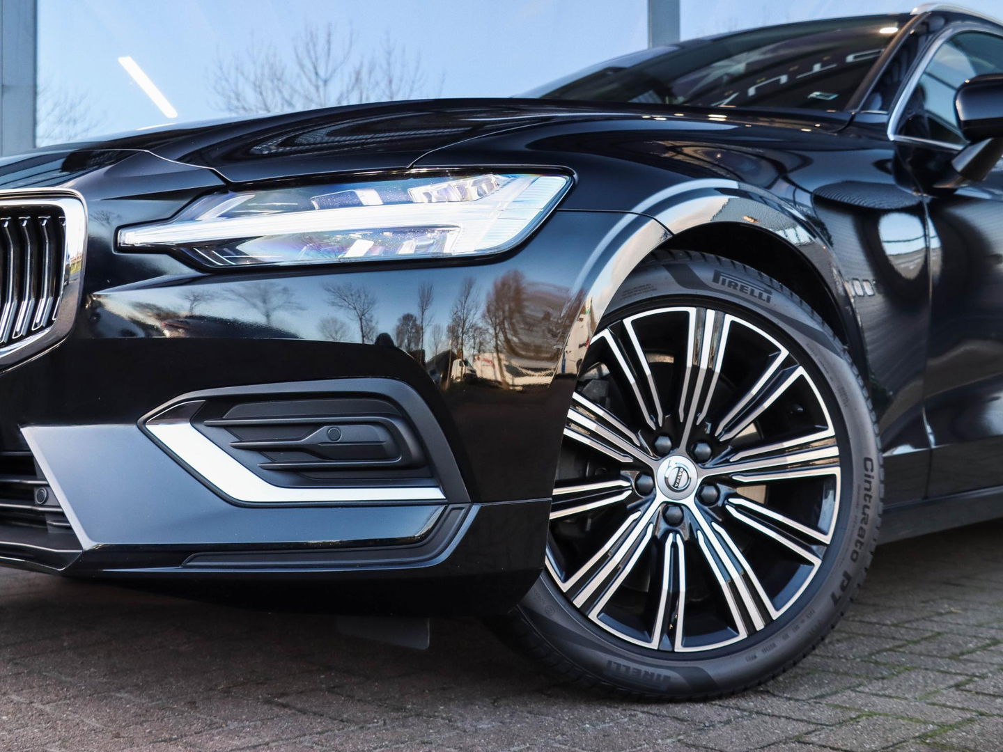 Volvo V60 2.0 T5 Inscription 250PK Camera Leder Dealeronderhouden!