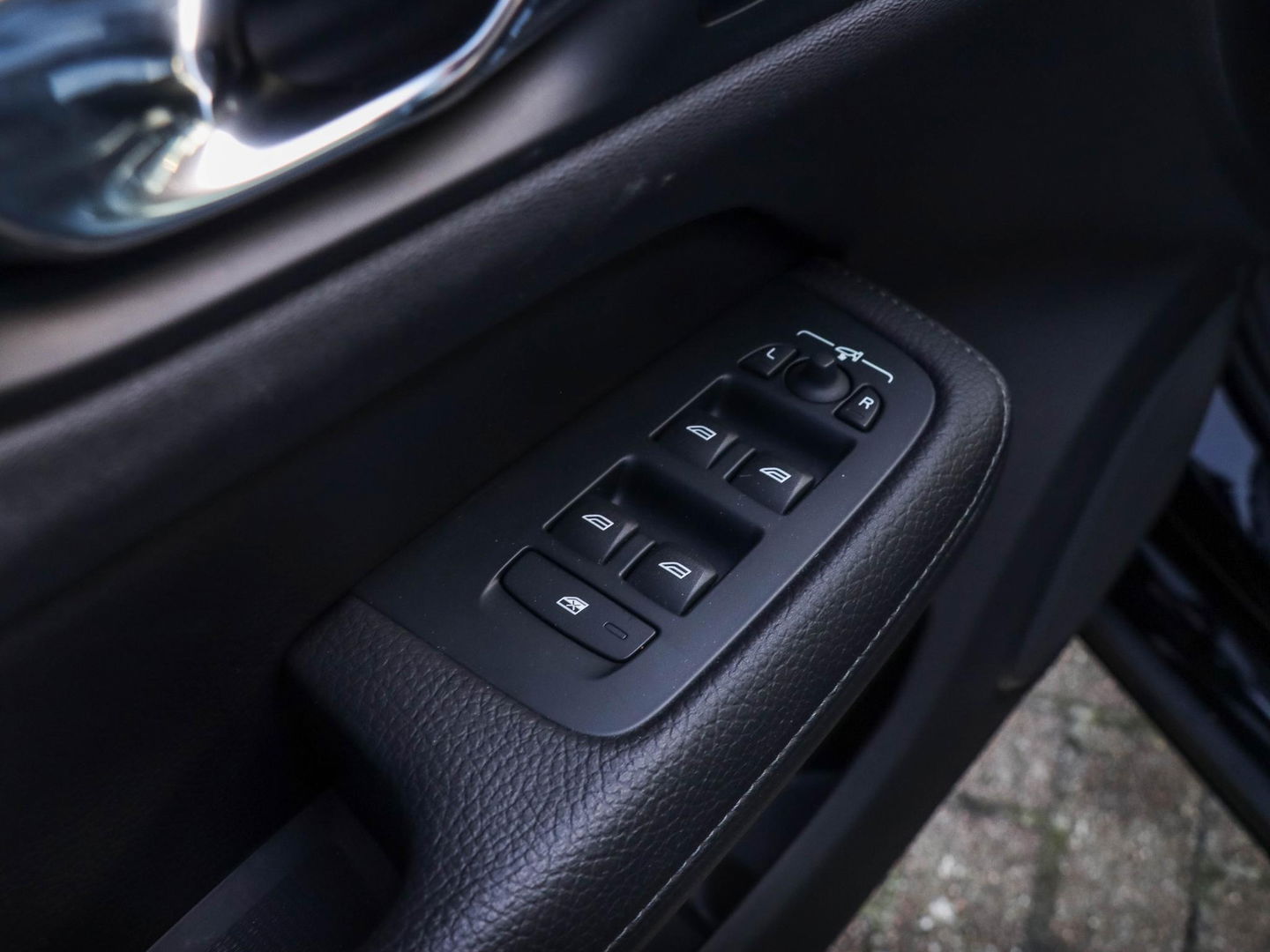 Volvo V60 2.0 T5 Inscription 250PK Camera Leder Dealeronderhouden!