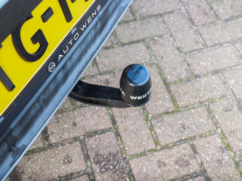 Volkswagen T-Roc 1.0 TSI Style 115pk Trekhaak Navigatie Camera