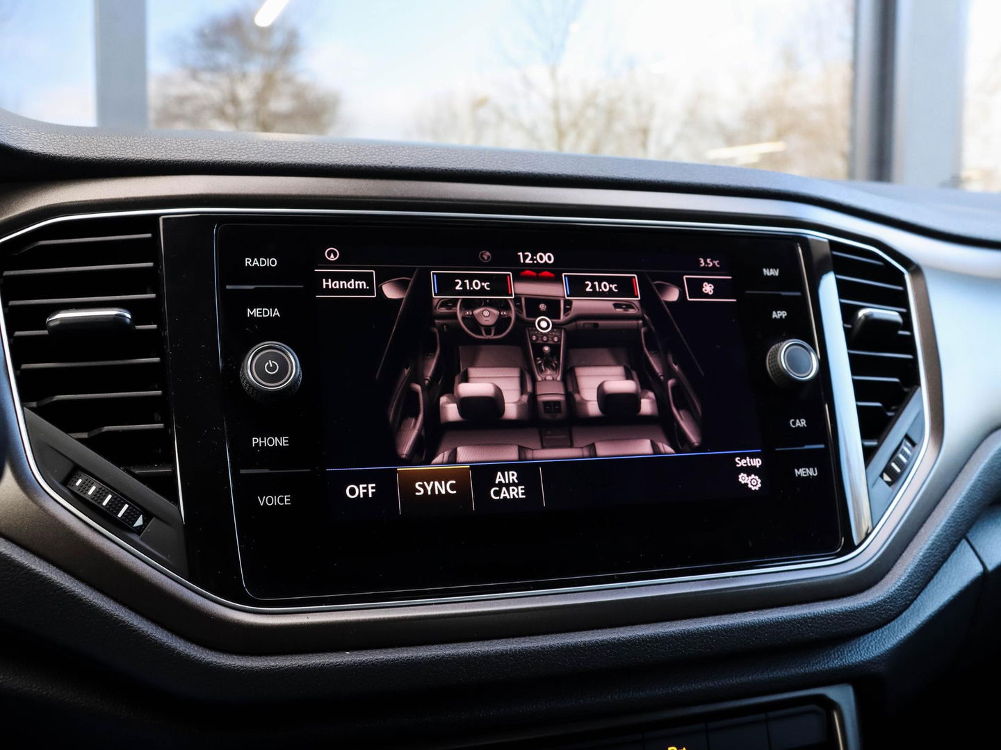 Volkswagen T-Roc 1.0 TSI Style 115pk Trekhaak Navigatie Camera