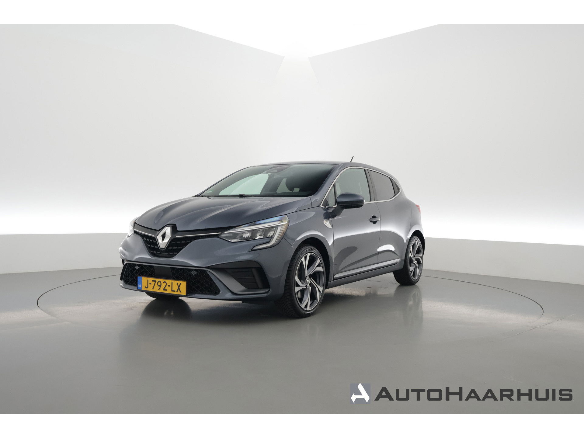 Renault Clio 1.3 TCe R.S. Line Automaat | 360cam | Afn. Trekhaak | Adapt. Cruise | Keyless | All Seasons | Apple CarPlay | Navi | Dodehoekdet. | LED