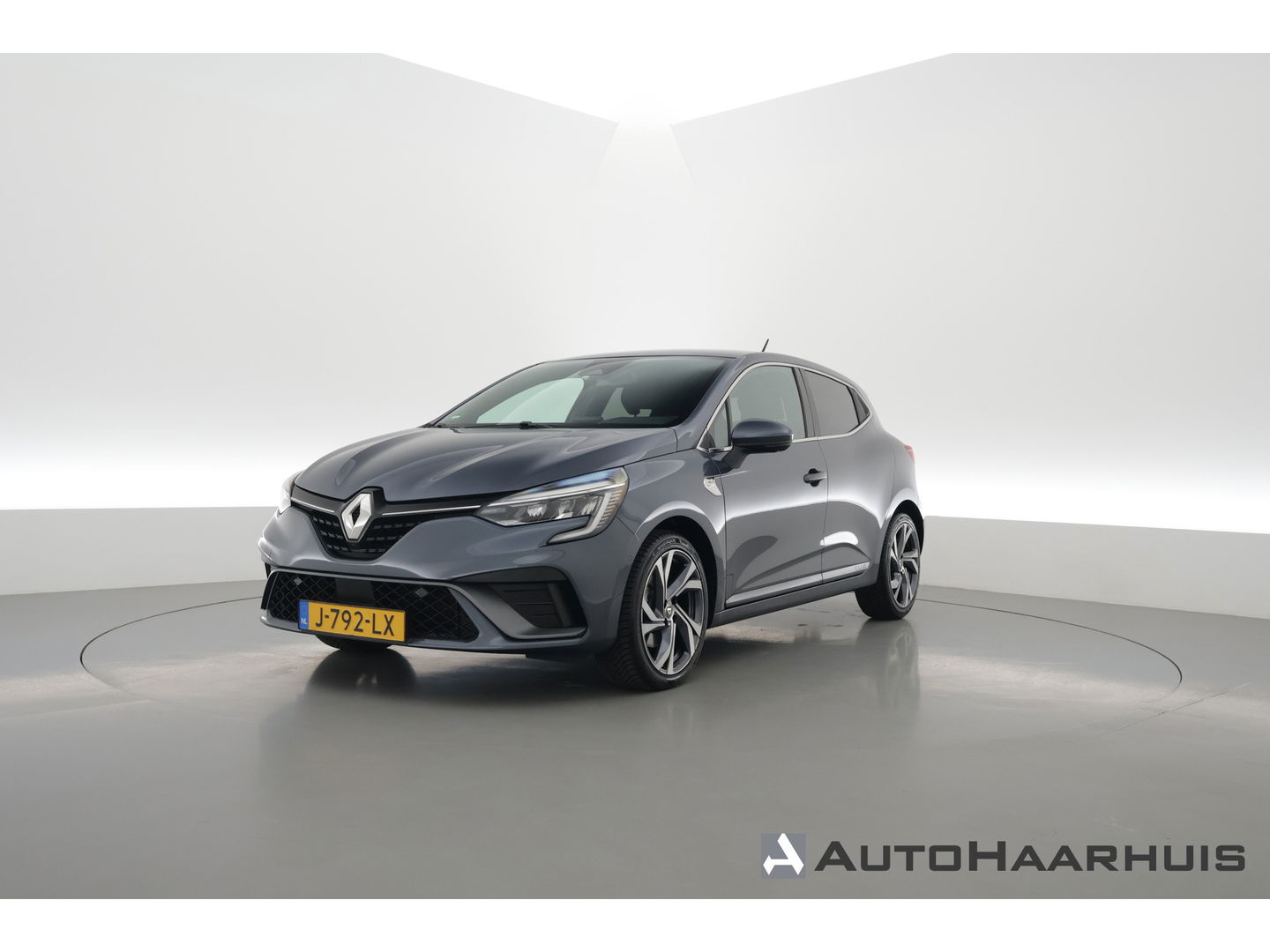Renault Clio 1.3 TCe R.S. Line Automaat | 360cam | Afn. Trekhaak | Adapt. Cruise | Keyless | All Seasons | Apple CarPlay | Navi | Dodehoekdet. | LED