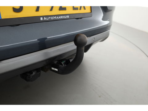 Renault Clio 1.3 TCe R.S. Line Automaat | 360cam | Afn. Trekhaak | Adapt. Cruise | Keyless | All Seasons | Apple CarPlay | Navi | Dodehoekdet. | LED