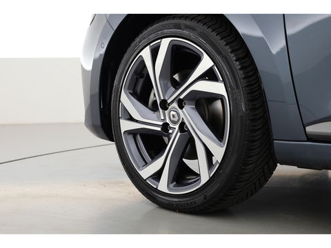 Renault Clio 1.3 TCe R.S. Line Automaat | 360cam | Afn. Trekhaak | Adapt. Cruise | Keyless | All Seasons | Apple CarPlay | Navi | Dodehoekdet. | LED