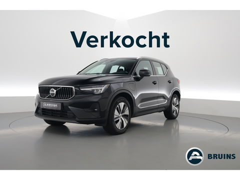 Volvo XC40 1.5 T4 Plug-in hybrid Plus Bright Facelift | Leer  | Elek. stoelen | H&K Audio | Adap. cruise | stoel + stuurverwa. |