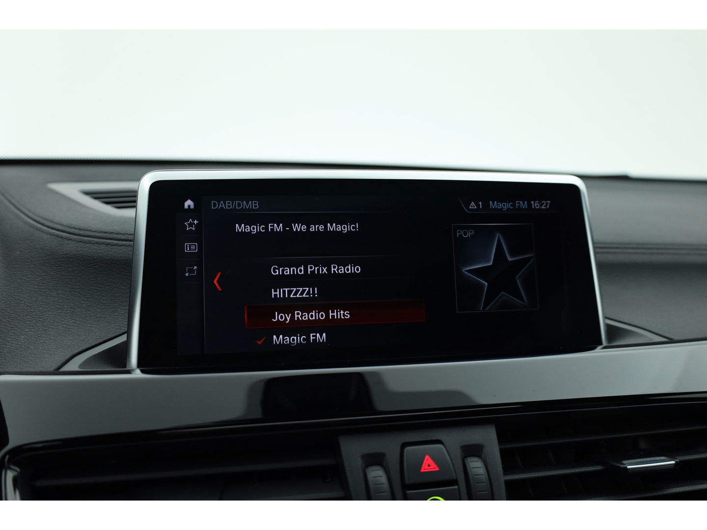 BMW X2 xDrive25e M Sport | Apple CarPlay en Android Auto | Memory | Pano | Navi | Cruise | LED | 19"