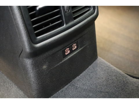 BMW X2 xDrive25e M Sport | Apple CarPlay en Android Auto | Memory | Pano | Navi | Cruise | LED | 19"