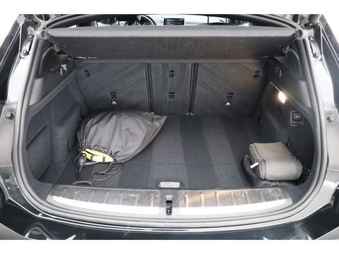 BMW X2 xDrive25e M Sport | Apple CarPlay en Android Auto | Memory | Pano | Navi | Cruise | LED | 19"