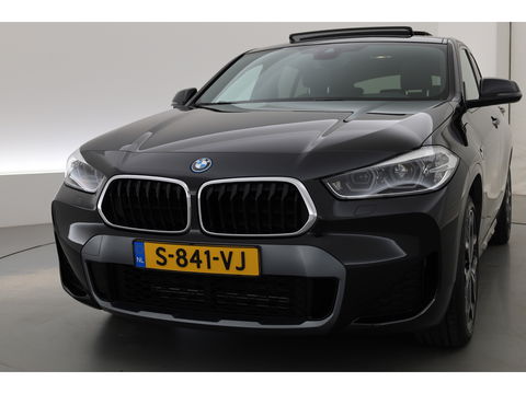 BMW X2 xDrive25e M Sport | Apple CarPlay en Android Auto | Memory | Pano | Navi | Cruise | LED | 19"