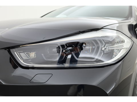BMW X2 xDrive25e M Sport | Apple CarPlay en Android Auto | Memory | Pano | Navi | Cruise | LED | 19"
