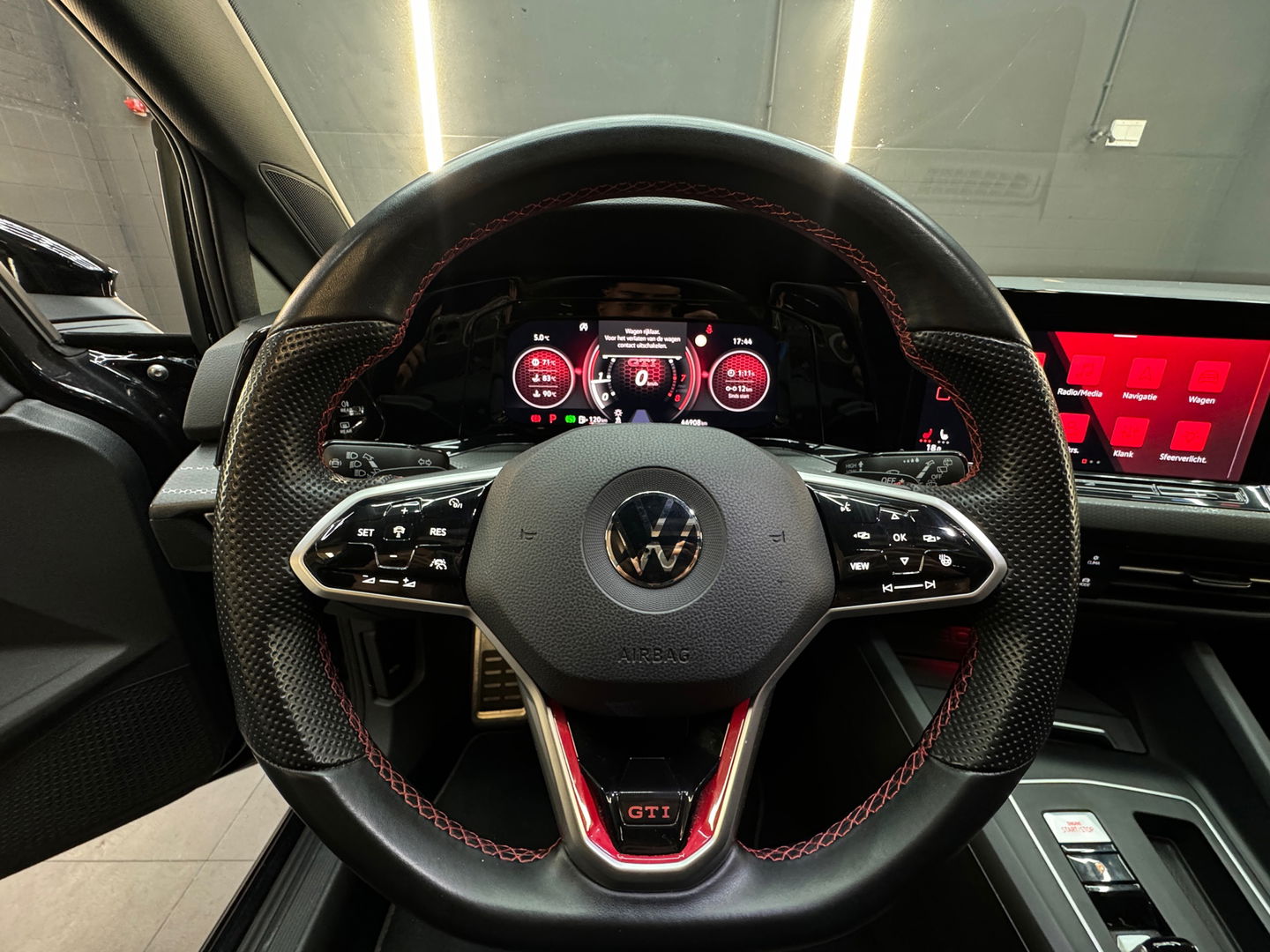 Volkswagen Golf 2.0 TSI GTI Clubsport Pano|IQ|Camera|Sfeer