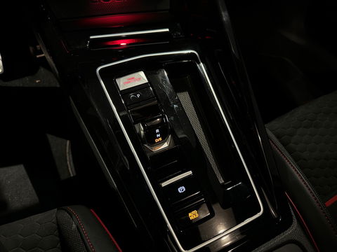 Volkswagen Golf 2.0 TSI GTI Clubsport Pano|H/K|HuD|IQ|Keyless