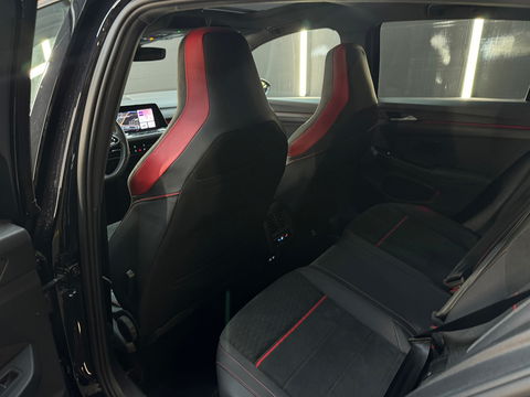 Volkswagen Golf 2.0 TSI GTI Clubsport Pano|H/K|HuD|IQ|Keyless