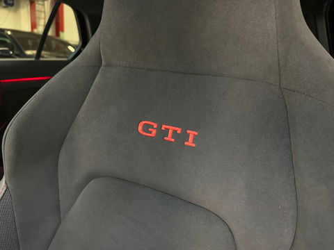 Volkswagen Golf 2.0 TSI GTI Clubsport Pano|H/K|HuD|IQ|Keyless