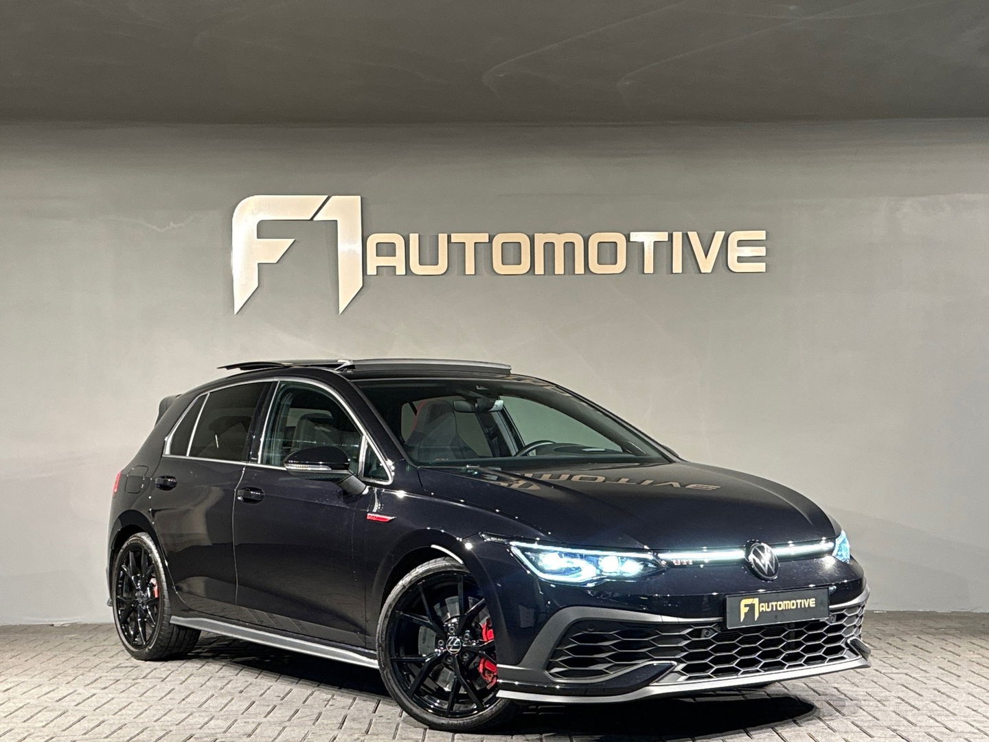 Volkswagen Golf 2.0 TSI GTI Clubsport Pano|H/K|HuD|IQ|Keyless