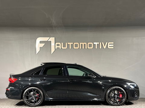 Audi RS3 Limousine 2.5 TFSI quattro Pano|B&O|HuD|Alcantara