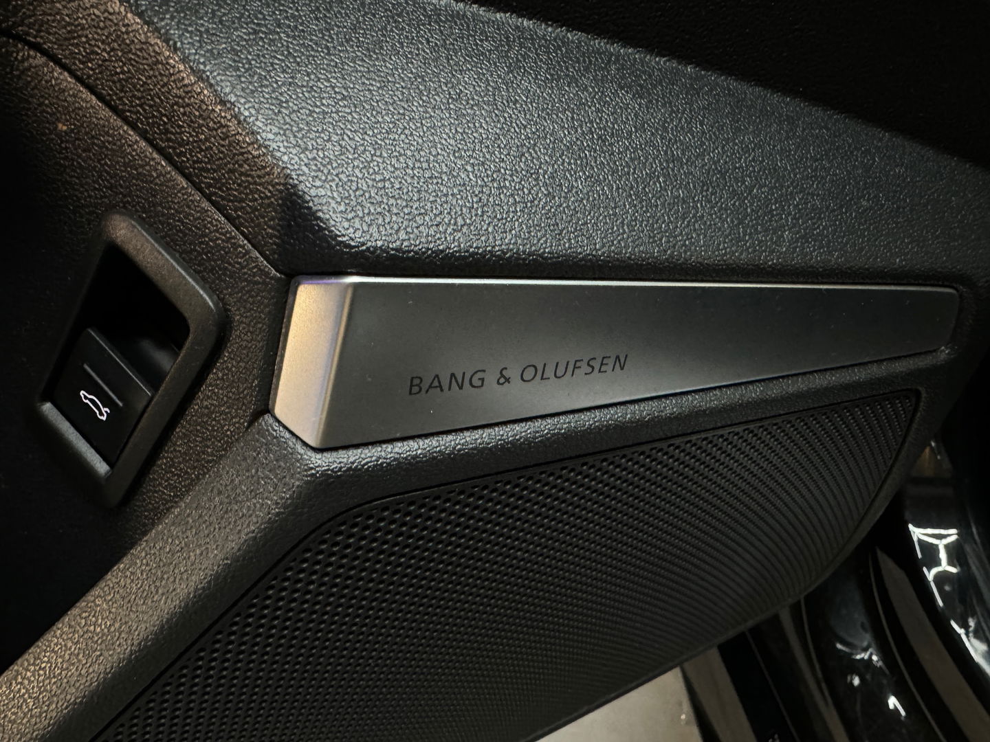 Audi RS3 Limousine 2.5 TFSI quattro Pano|B&O|HuD|Alcantara