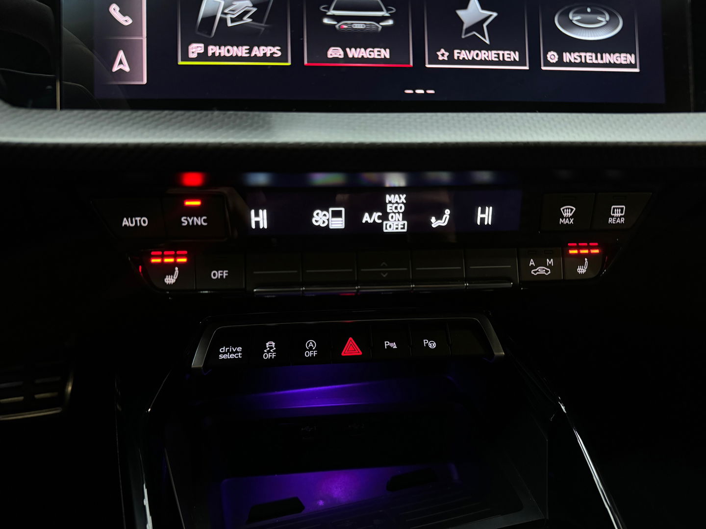 Audi RS3 Limousine 2.5 TFSI quattro Pano|B&O|HuD|Alcantara