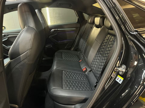 Audi RS3 Limousine 2.5 TFSI quattro Pano|B&O|HuD|Alcantara