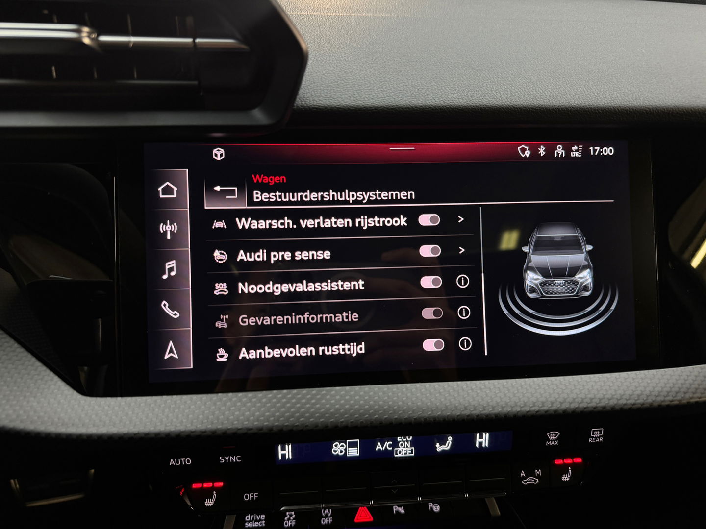 Audi RS3 Limousine 2.5 TFSI quattro Pano|B&O|HuD|Alcantara