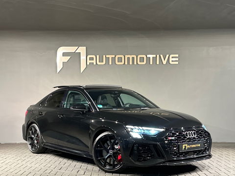 Audi RS3 Limousine 2.5 TFSI quattro Pano|B&O|HuD|Alcantara