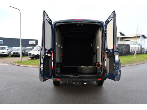Ford Transit 350 2.0 TDCI L2H2 PB Edition Cruise, Sensoren, 130pk, Automaat, Trekhaak, Airco, Radio, Uniek!