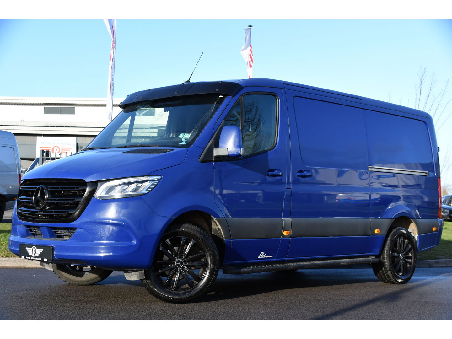 Mercedes-Benz Sprinter 316 2.2 CDI L2H1 PB Edition Camera, Cruise, Carplay, 164pk, LED, 2 x Schuifdeur, Automaat, Trekhaak, Multimedia, Uniek!