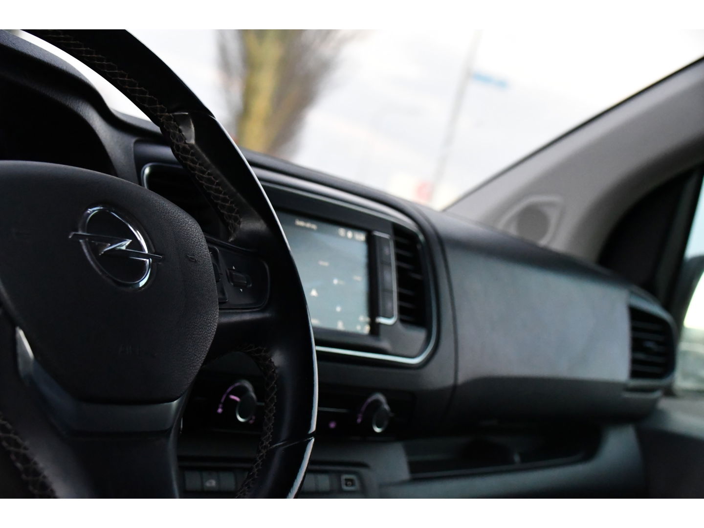 Opel Vivaro 2.0 CDTI L3H1 PB Edition 360 Camera, Cruise, Carplay, 122pk, Automaat, Multimedia, Trekhaak, NAVI, Leder, Uniek!